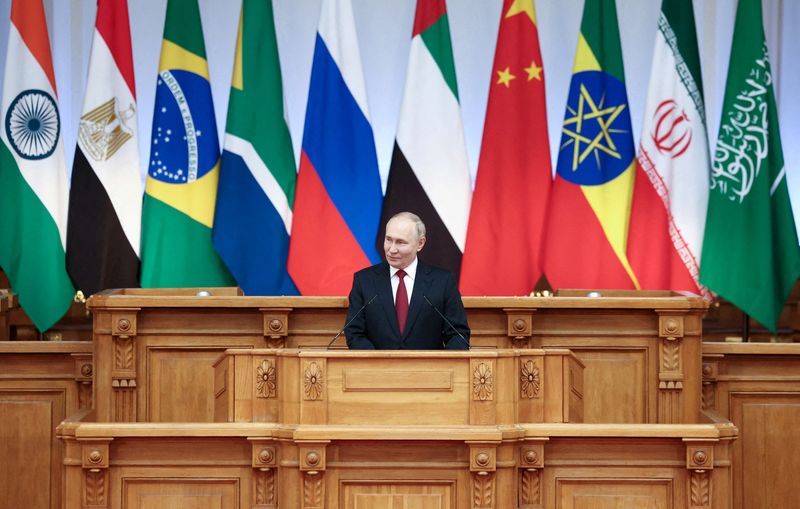 At BRICS summit, Russia to push to end dollar dominance