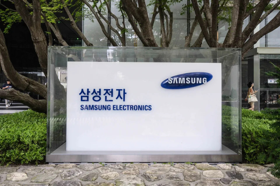 Samsung Stock Surges on $7.2B Buyback Plan