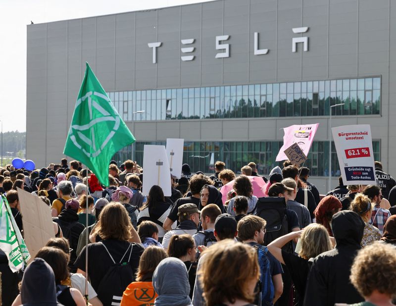 German police clear protest site at Tesla gigafactory