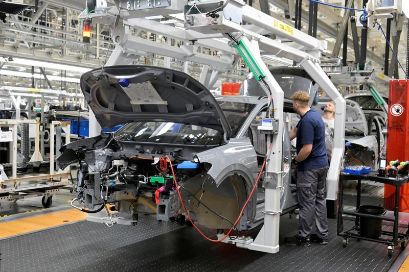 Exclusive-In high-wage Germany, VW's labour costs outstrip the competition