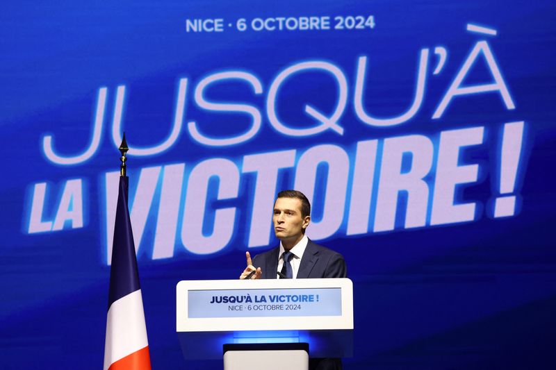 French far right party likely to back no-confidence motion against government