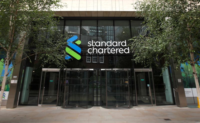 StanChart sets $200 billion new wealth assets target, focuses on Chinese and Indian wealthy