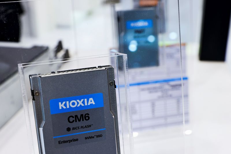 Japan's Kioxia prices IPO in middle of range, raising $800 million