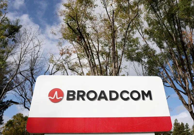 Broadcom stock soars 20% as AI demand powers the company to a $1 trillion market cap