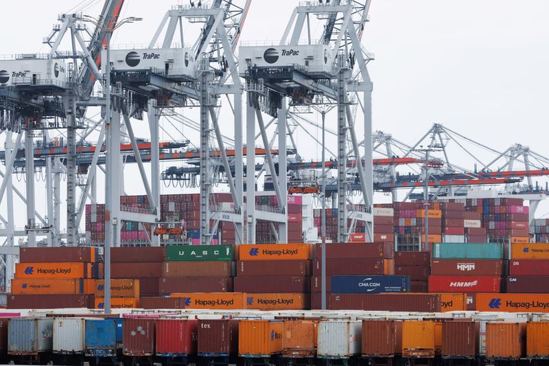 US trade deficit widens in November