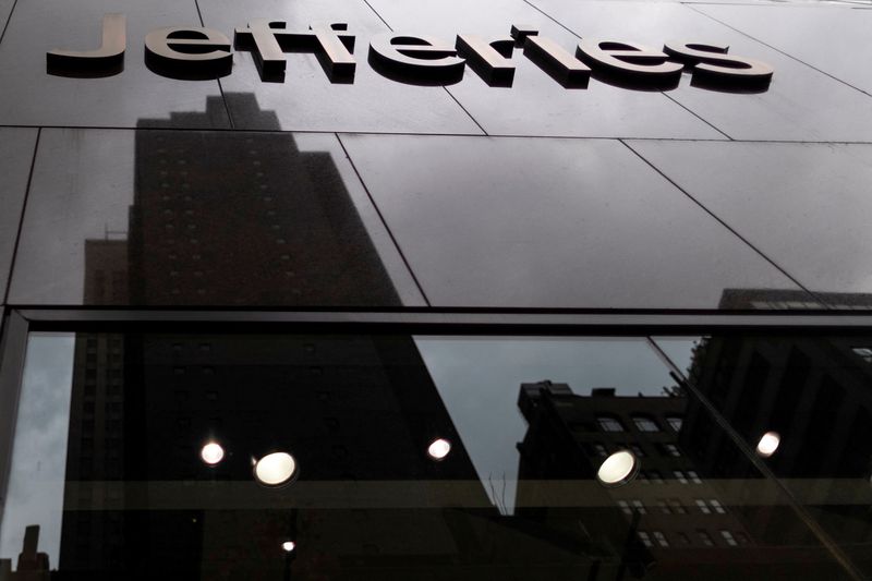 Jefferies' profit jumps on investment banking windfall