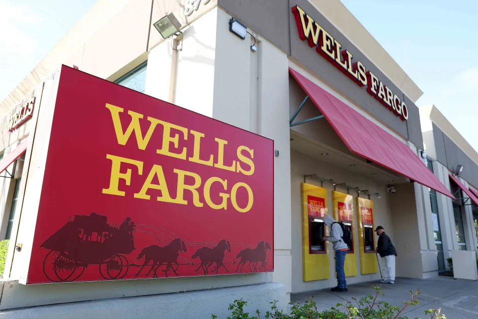 Wells Fargo Stock Climbs as Earnings Top Estimates