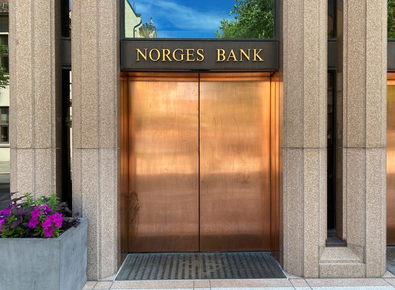 Norges Bank votes for activist's four candidates in Air Products board fight