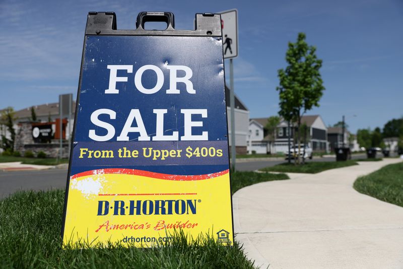 D.R. Horton beats Q1 estimates as low housing supply boosts new home demand