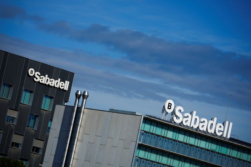 Sabadell's return will be a boost for Catalonia, regional leader says