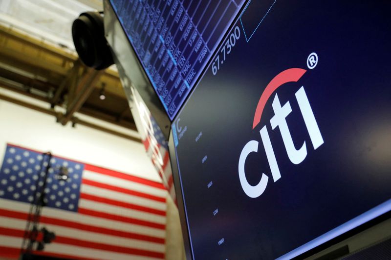 Exclusive-Citigroup plans to slash IT contractors, hire staff to improve controls