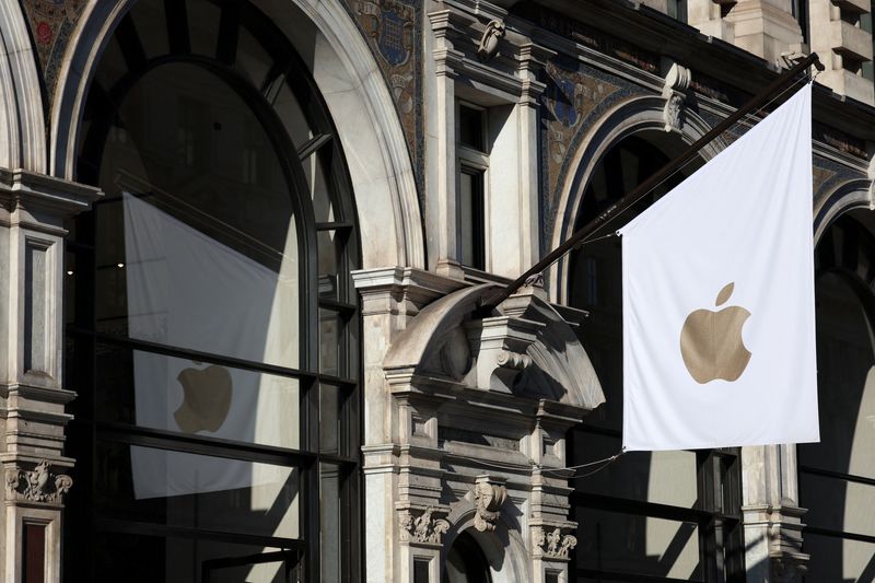 Court hearing reported to be Apple’s appeal against UK order held in secret