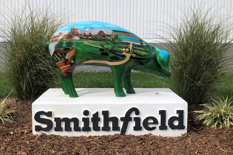 Canada resumes imports from biggest US pork plant run by Smithfield Foods